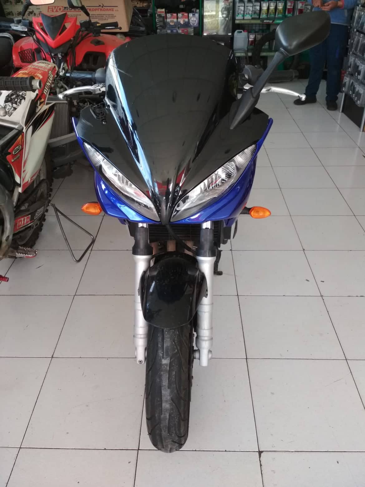 YAMAHA  FZR 600 '07
