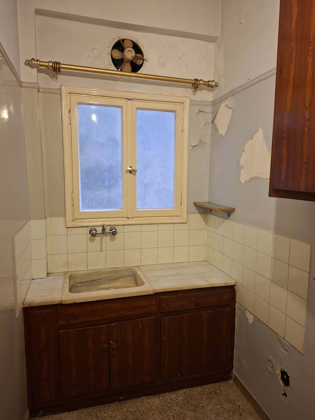 Αθήνα, πωλείται γκαρσονιέρα 26 τ.μ, με ξεχωριστή κουζίνα