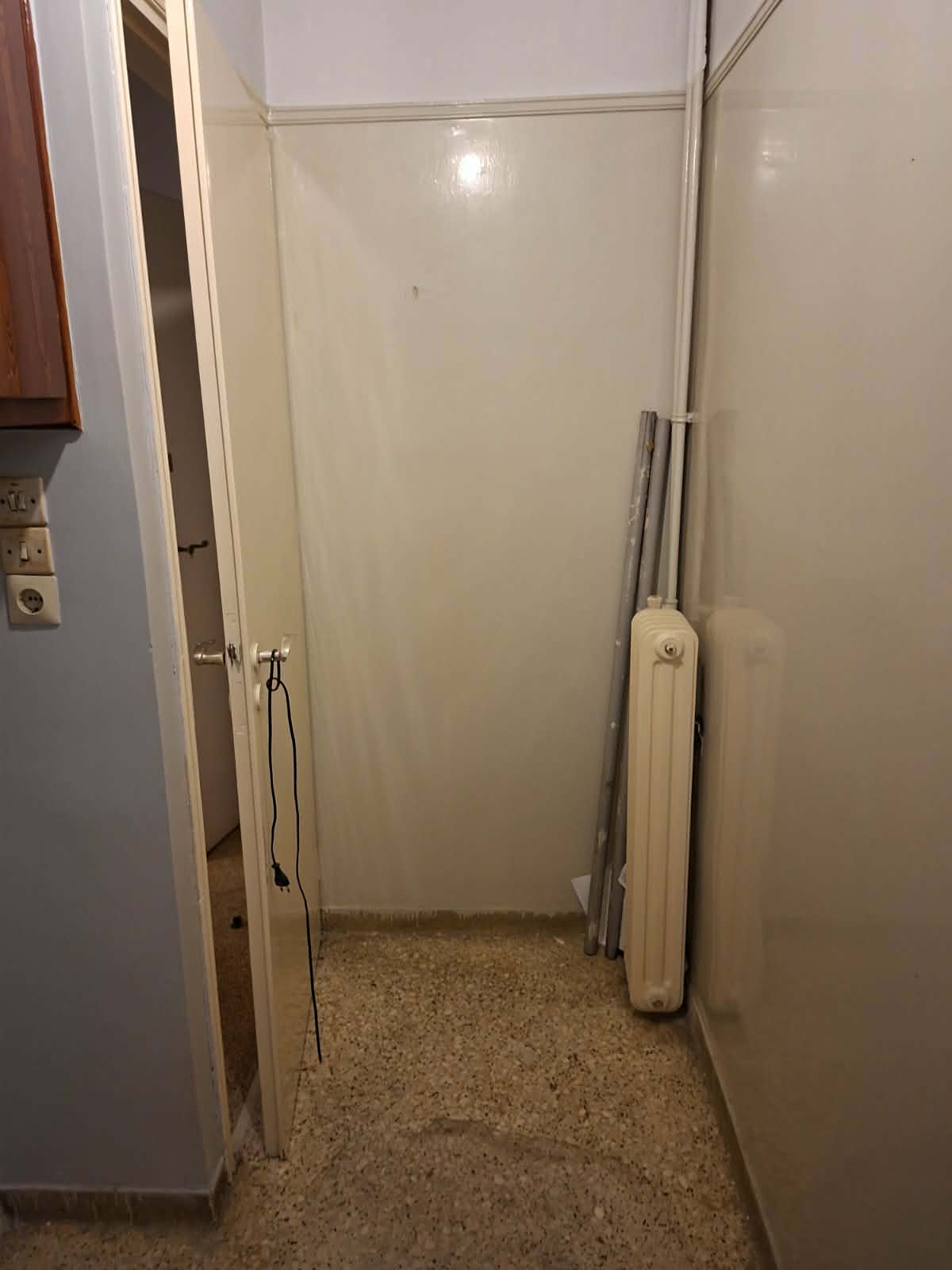 Αθήνα, πωλείται γκαρσονιέρα 26 τ.μ, με ξεχωριστή κουζίνα