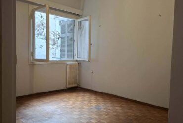 Αθήνα, πωλείται γκαρσονιέρα 26 τ.μ, με ξεχωριστή κουζίνα