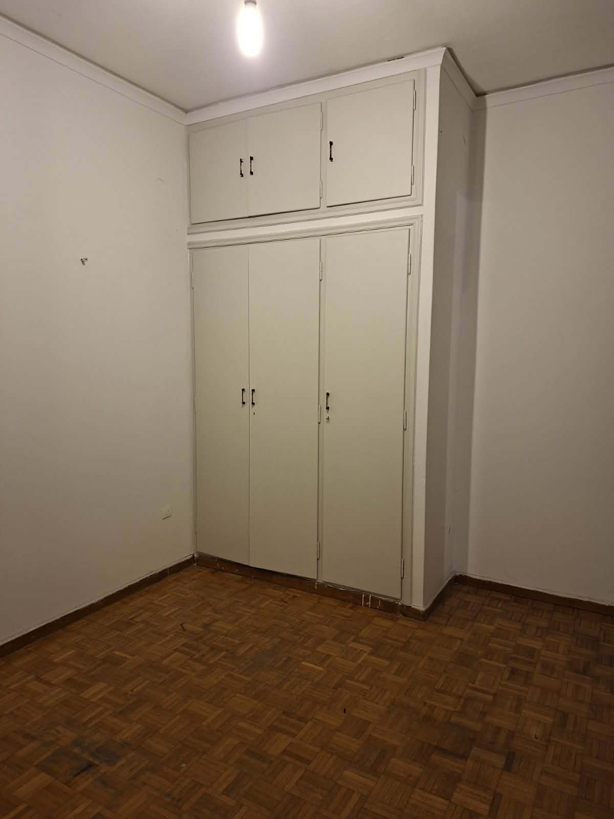 Αθήνα, πωλείται γκαρσονιέρα 26 τ.μ, με ξεχωριστή κουζίνα