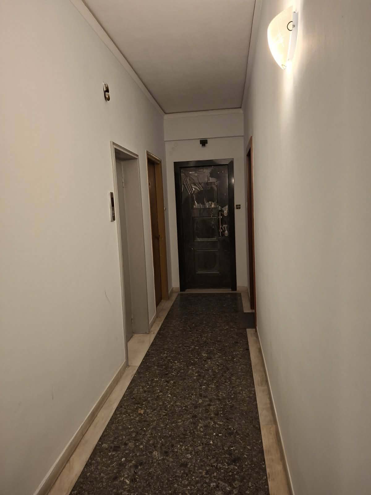 Αθήνα, πωλείται γκαρσονιέρα 26 τ.μ, με ξεχωριστή κουζίνα