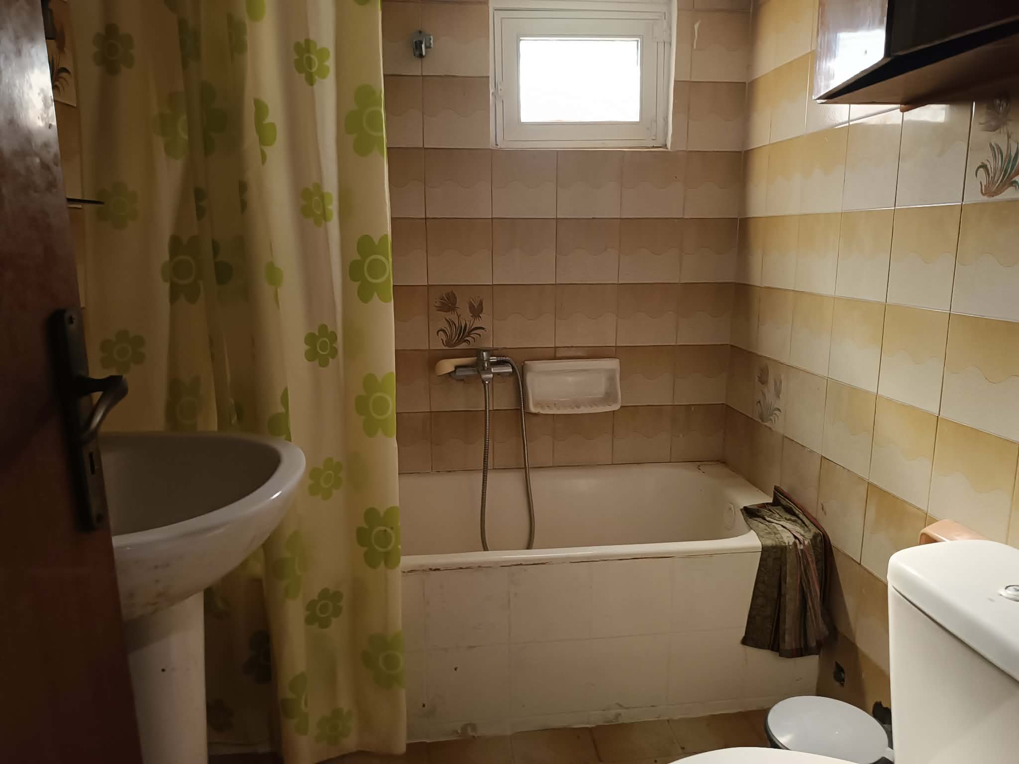 Νεάπολη Λακωνίας, πωλείται μονοκατοικία 98 τ.μ σε οικόπεδο 1.000 τ.μ