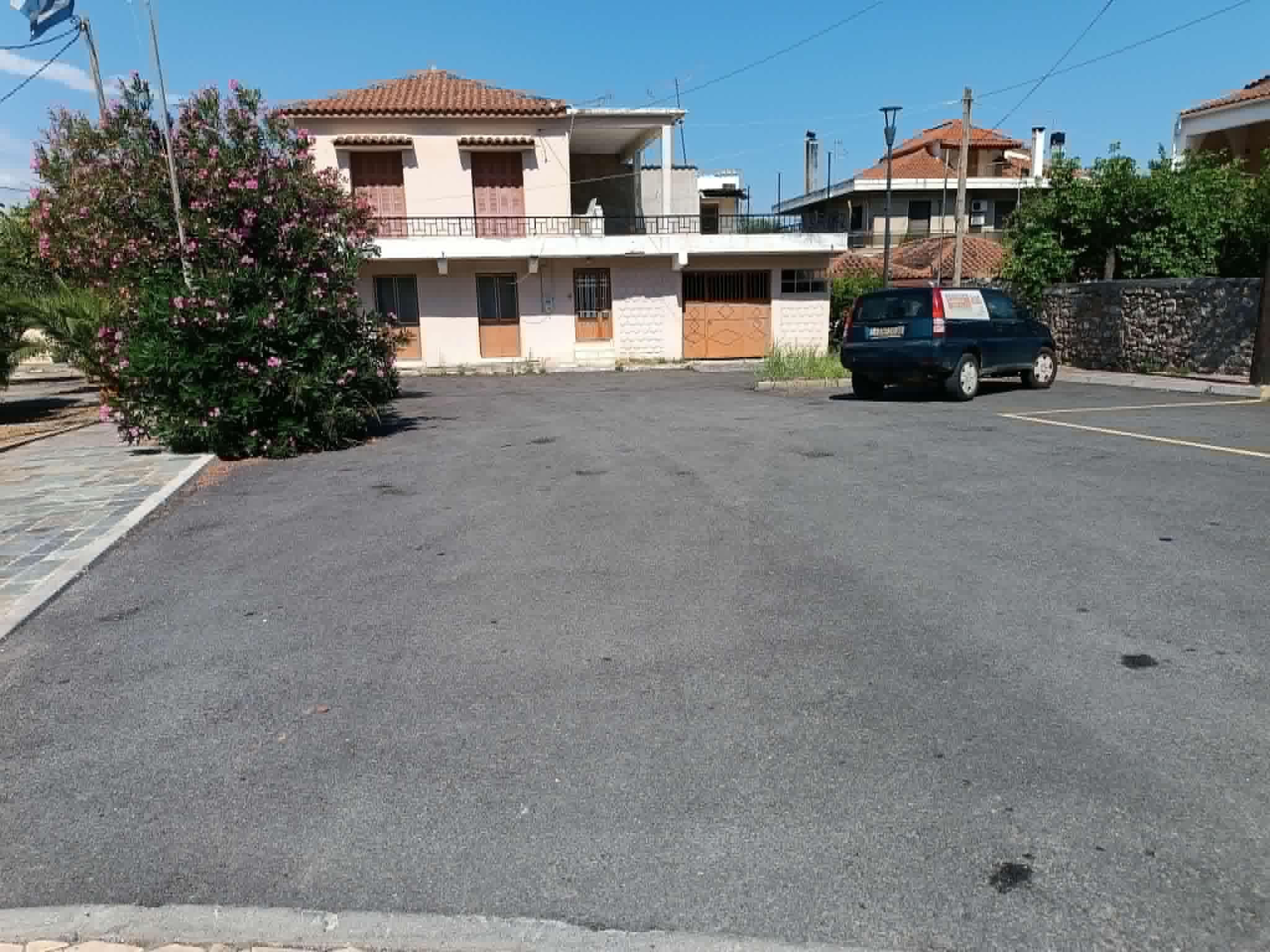 Ξηροκάμπι Λακωνίας – Πωλείται οικιστικό – επαγγελματικό ακίνητο 410 τ.μ